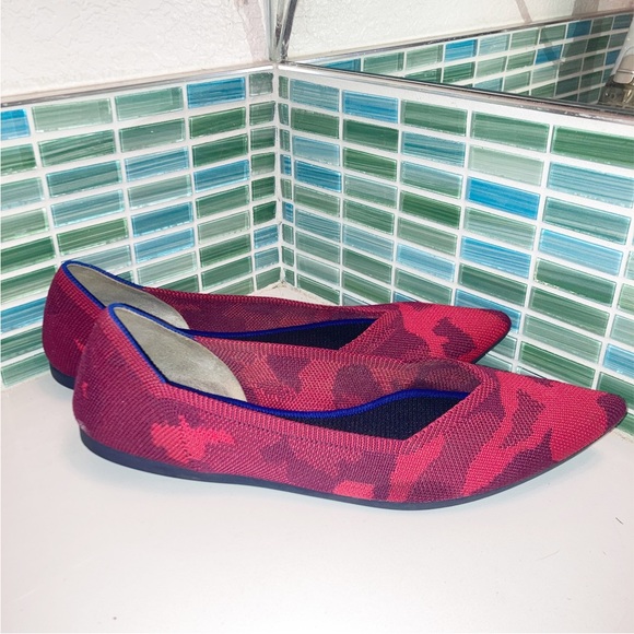 Rothy's The Point in Red Camo - Picture 7 of 12